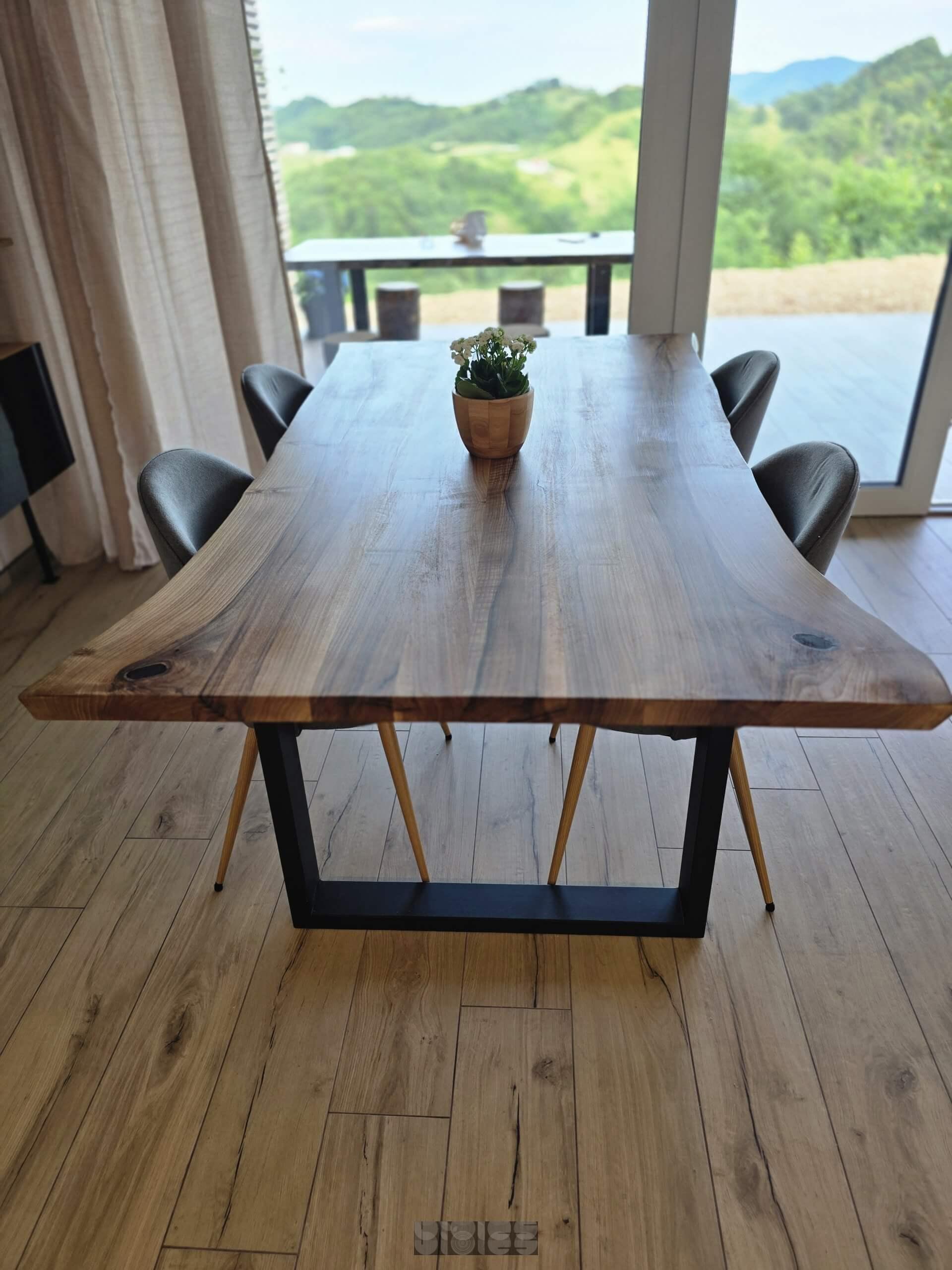 Unikatna masivna miza iz oreha z naravnim robom – 200 x 90 cm - slika 4