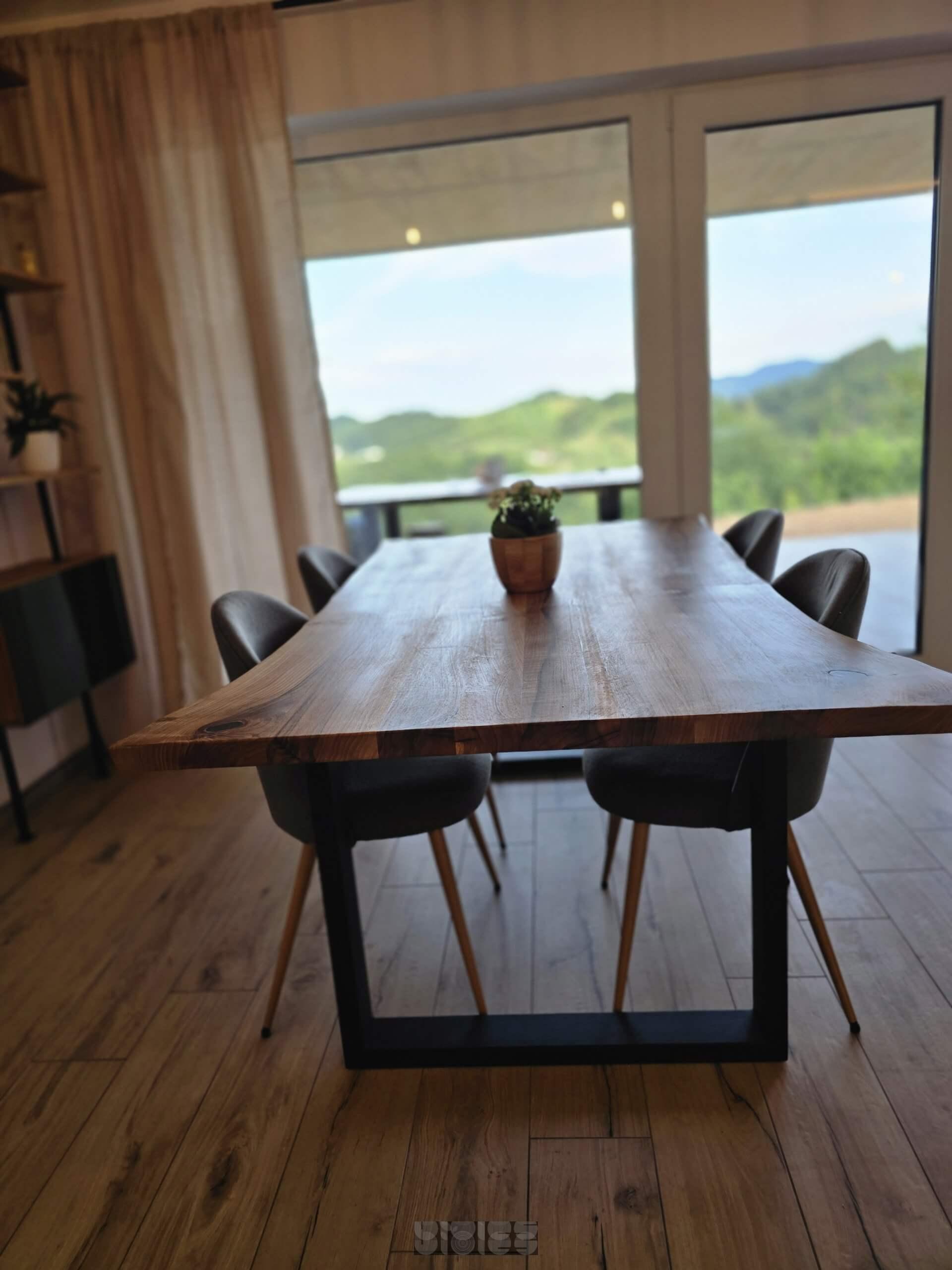 Unikatna masivna miza iz oreha z naravnim robom – 200 x 90 cm - slika 5